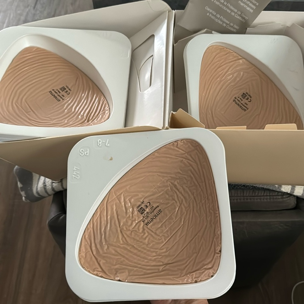 Amoena Essential Light 2S 442 Breast Form Size 9. This is for 3 forms.